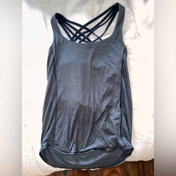 lululemon free to be tank in heather gray size 0 - Picture 2 of 4